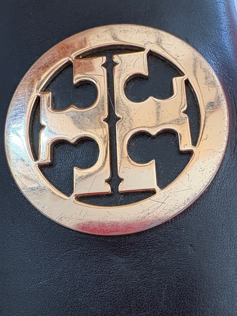Tory Burch Black Wallet with Gold Logo Emblem - Picture 2 of 8
